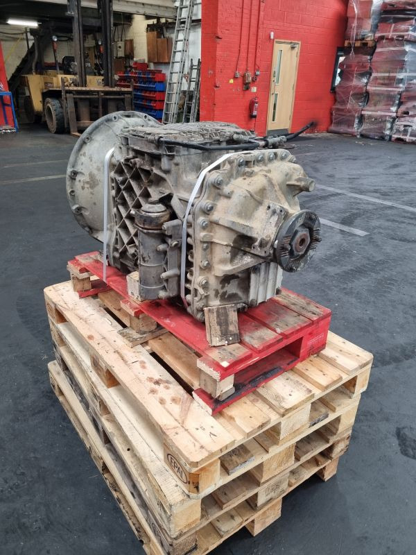 Renault AT2412C Gearbox - 变速箱:图4 Renault AT2412C Gearbox - 变速箱:图4