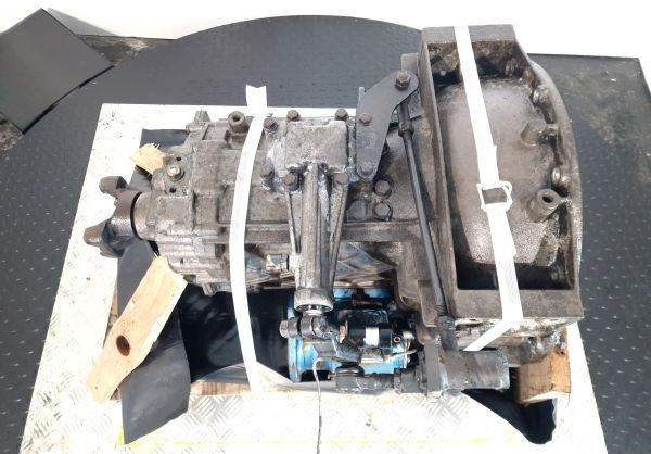 变速箱 ZF S5-42 Ecolite Gearbox：图9