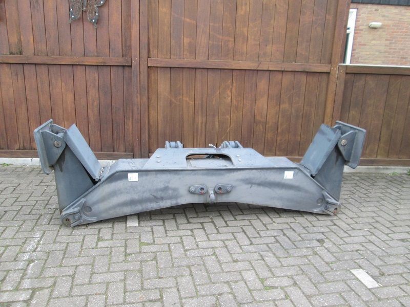 Doosan DX140W outriggers - 附件 适用于 轮式挖掘机:图1 Doosan DX140W outriggers - 附件 适用于 轮式挖掘机:图1