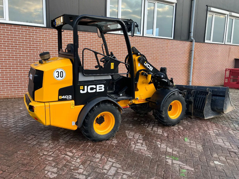 JCB 403 PLUS - 紧凑型轨道装载机:图2 JCB 403 PLUS - 紧凑型轨道装载机:图2