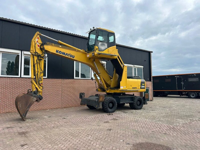 Komatsu PW200 - 轮式挖掘机:图5 Komatsu PW200 - 轮式挖掘机:图5