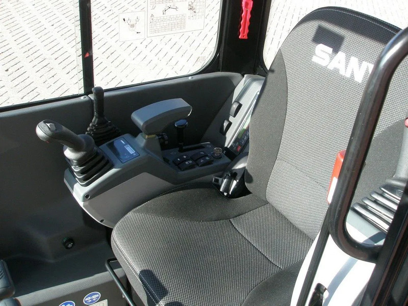 Sany SY18C - 小型挖掘机:图5 Sany SY18C - 小型挖掘机:图5