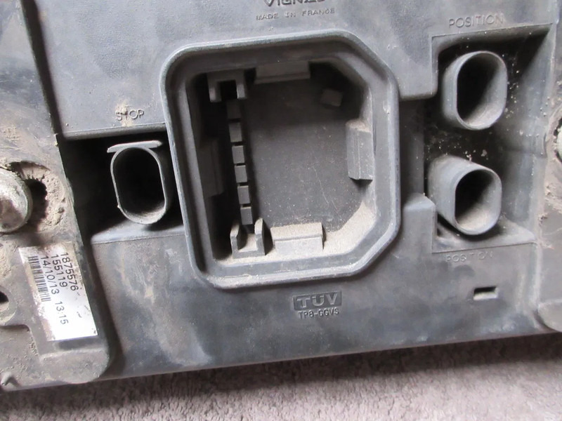 DAF 1875576 ACHTERLAMP DAF XF CF LF EURO 6 RECHTS - 尾灯 适用于 卡车:图5 DAF 1875576 ACHTERLAMP DAF XF CF LF EURO 6 RECHTS - 尾灯 适用于 卡车:图5