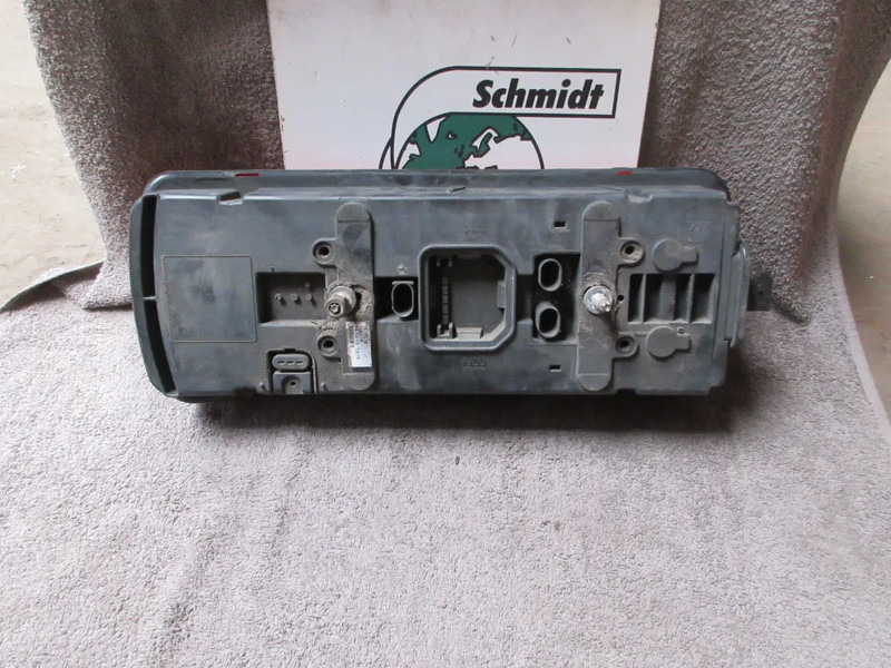 DAF 1875576 ACHTERLAMP DAF XF CF LF EURO 6 RECHTS - 尾灯 适用于 卡车:图3 DAF 1875576 ACHTERLAMP DAF XF CF LF EURO 6 RECHTS - 尾灯 适用于 卡车:图3
