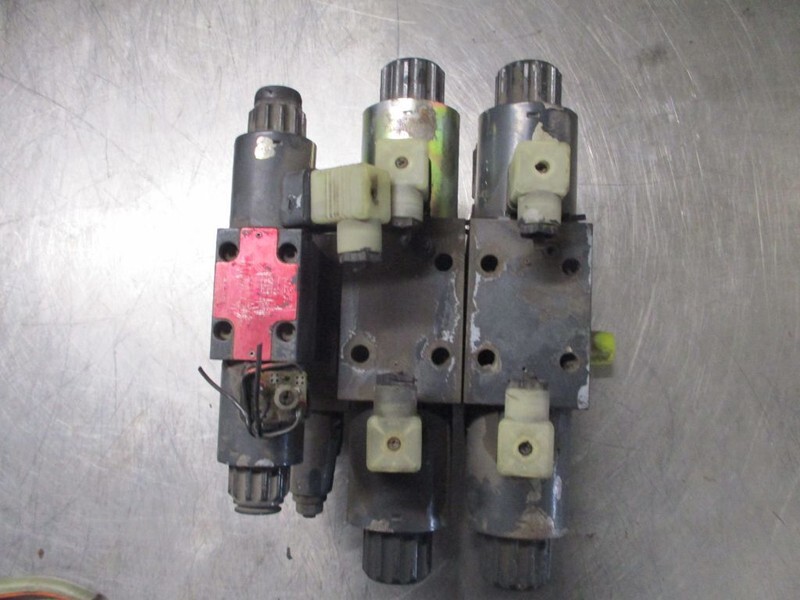 Iveco TRAKKER 410T45 400671429 POMP - 液压系统 适用于 卡车:图2 Iveco TRAKKER 410T45 400671429 POMP - 液压系统 适用于 卡车:图2