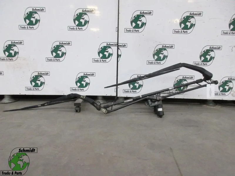 MAN 81.26401-6144 // 81.26411-6124 //8126400-6374 RAAMEN MEGANIEK MAN EURO 6 - 驾驶室和内部 适用于 卡车:图4 MAN 81.26401-6144 // 81.26411-6124 //8126400-6374 RAAMEN MEGANIEK MAN EURO 6 - 驾驶室和内部 适用于 卡车:图4