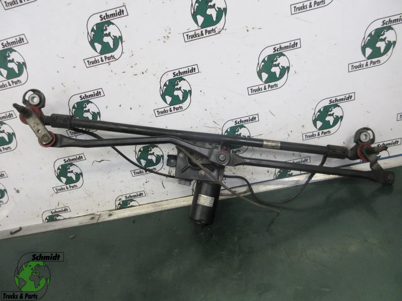 MAN 81.26401-6144 // 81.26411-6124 //8126400-6374 RAAMEN MEGANIEK MAN EURO 6 - 驾驶室和内部 适用于 卡车:图1 MAN 81.26401-6144 // 81.26411-6124 //8126400-6374 RAAMEN MEGANIEK MAN EURO 6 - 驾驶室和内部 适用于 卡车:图1