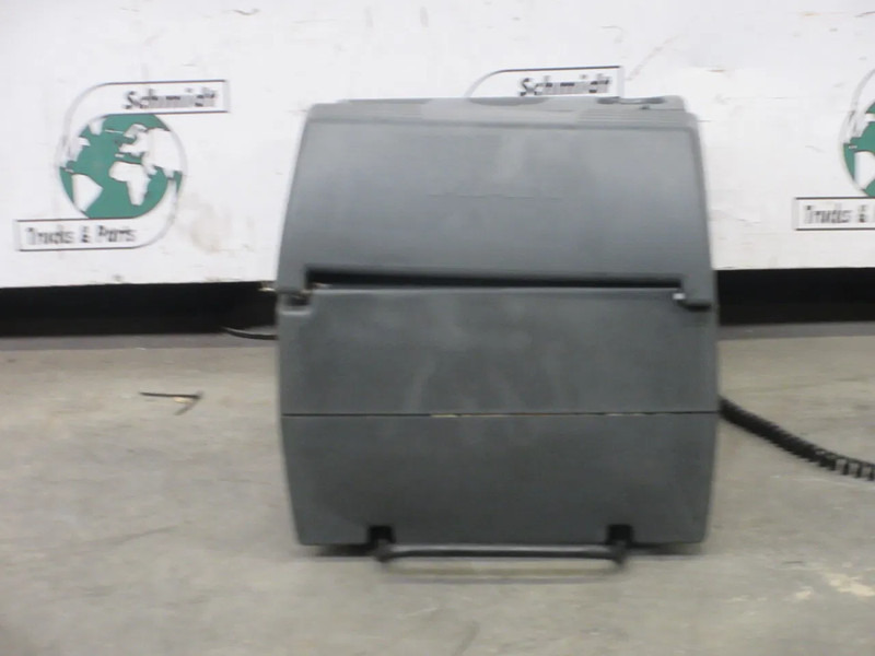 MAN 81.63910-6032 KOELKAST MAN 18.480 TGX EURO 6 MODEL 2012 - 电气系统 适用于 卡车:图4 MAN 81.63910-6032 KOELKAST MAN 18.480 TGX EURO 6 MODEL 2012 - 电气系统 适用于 卡车:图4