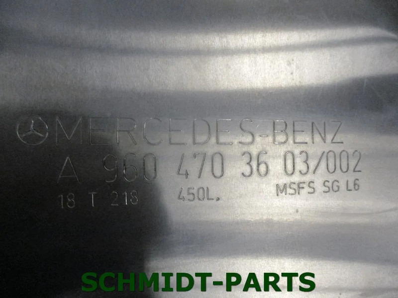 Mercedes-Benz A 960 470 36 03 DIESELTANK NIEUWE 10 X OP VOORRAAD MERCEDES ACTROS - 燃料箱 适用于 卡车:图4 Mercedes-Benz A 960 470 36 03 DIESELTANK NIEUWE 10 X OP VOORRAAD MERCEDES ACTROS - 燃料箱 适用于 卡车:图4