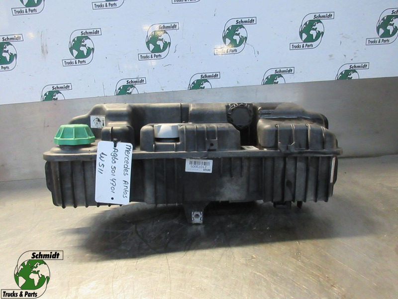 Mercedes-Benz ANTOS A 960 501 47 01 EXPANSIEVAT EURO 6 - 膨胀水箱 适用于 卡车:图1 Mercedes-Benz ANTOS A 960 501 47 01 EXPANSIEVAT EURO 6 - 膨胀水箱 适用于 卡车:图1