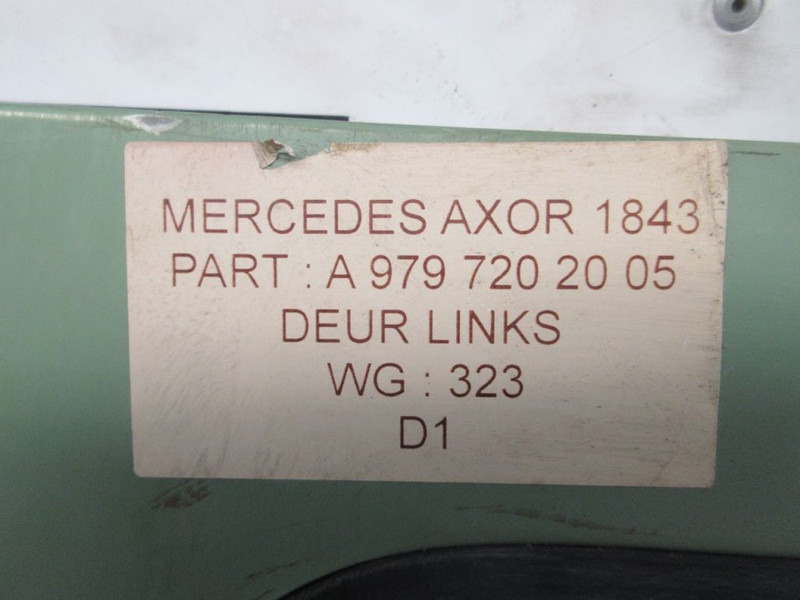 Mercedes-Benz AXOR A 979 720 20 05 PORTIER RECHTS - 车门及其零件 适用于 卡车:图4 Mercedes-Benz AXOR A 979 720 20 05 PORTIER RECHTS - 车门及其零件 适用于 卡车:图4