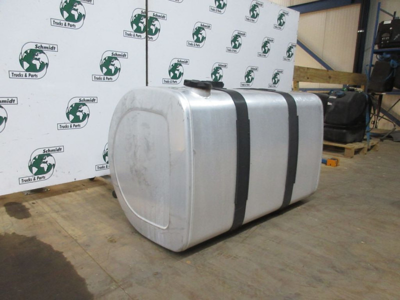 Renault MAGNUM 2012 EURO 5 110X70X70 - 燃料箱 适用于 卡车:图3 Renault MAGNUM 2012 EURO 5 110X70X70 - 燃料箱 适用于 卡车:图3