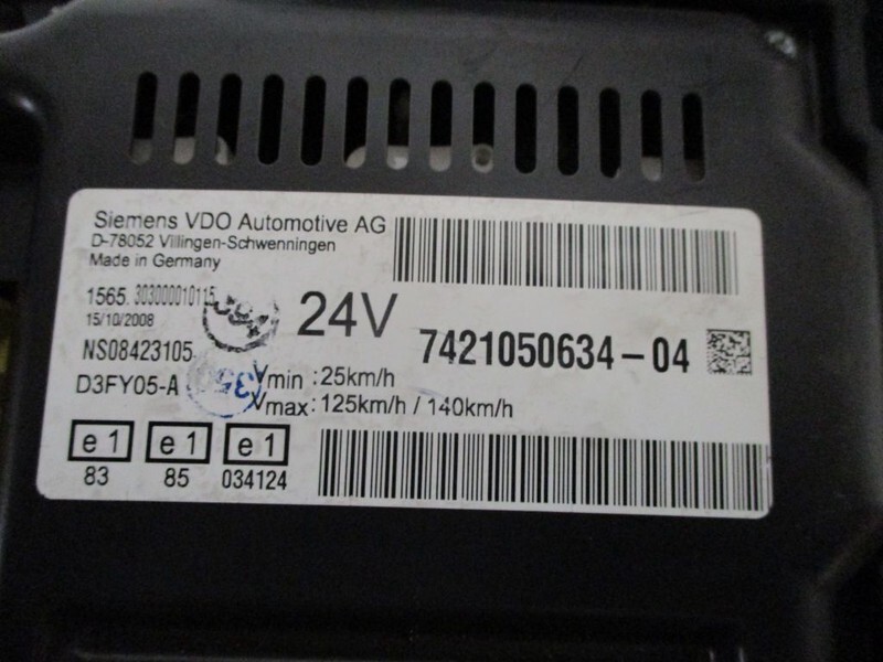 Renault MAGNUM 7421050634 INSTRUMENTENPANEEL EURO 5 - 仪表板 适用于 卡车:图2 Renault MAGNUM 7421050634 INSTRUMENTENPANEEL EURO 5 - 仪表板 适用于 卡车:图2