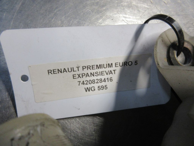 Renault PREMIUM 7420828416 EXPANSIEVAT EURO 5 - 膨胀水箱 适用于 卡车:图5 Renault PREMIUM 7420828416 EXPANSIEVAT EURO 5 - 膨胀水箱 适用于 卡车:图5