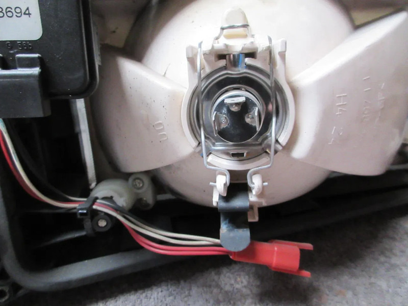 Scania 1732509 KOPLAMP SCANIA R420 EURO 5 LINKS - 前照灯 适用于 卡车:图4 Scania 1732509 KOPLAMP SCANIA R420 EURO 5 LINKS - 前照灯 适用于 卡车:图4