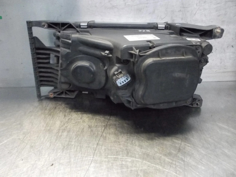 Scania R450 2241829 KOPLAMP RECHTS EURO 6 - 前照灯 适用于 卡车:图2 Scania R450 2241829 KOPLAMP RECHTS EURO 6 - 前照灯 适用于 卡车:图2