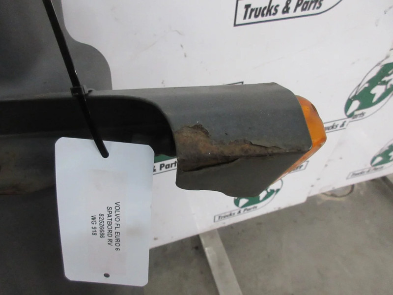 Volvo FL 82526686 SPATBORD RV EURO 6 - 车身和外部 适用于 卡车:图3 Volvo FL 82526686 SPATBORD RV EURO 6 - 车身和外部 适用于 卡车:图3