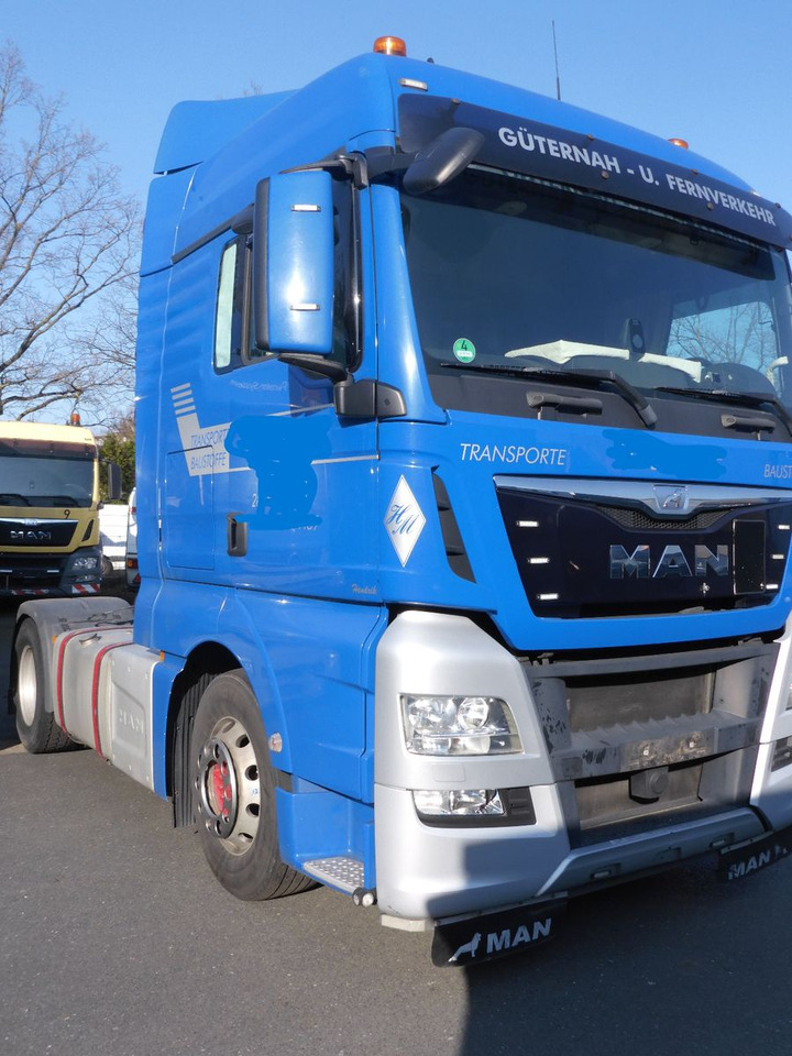 MAN TGX 18.440 Top Zustand Reifen 70 % grossesHaus - 牵引车:图3 MAN TGX 18.440 Top Zustand Reifen 70 % grossesHaus - 牵引车:图3