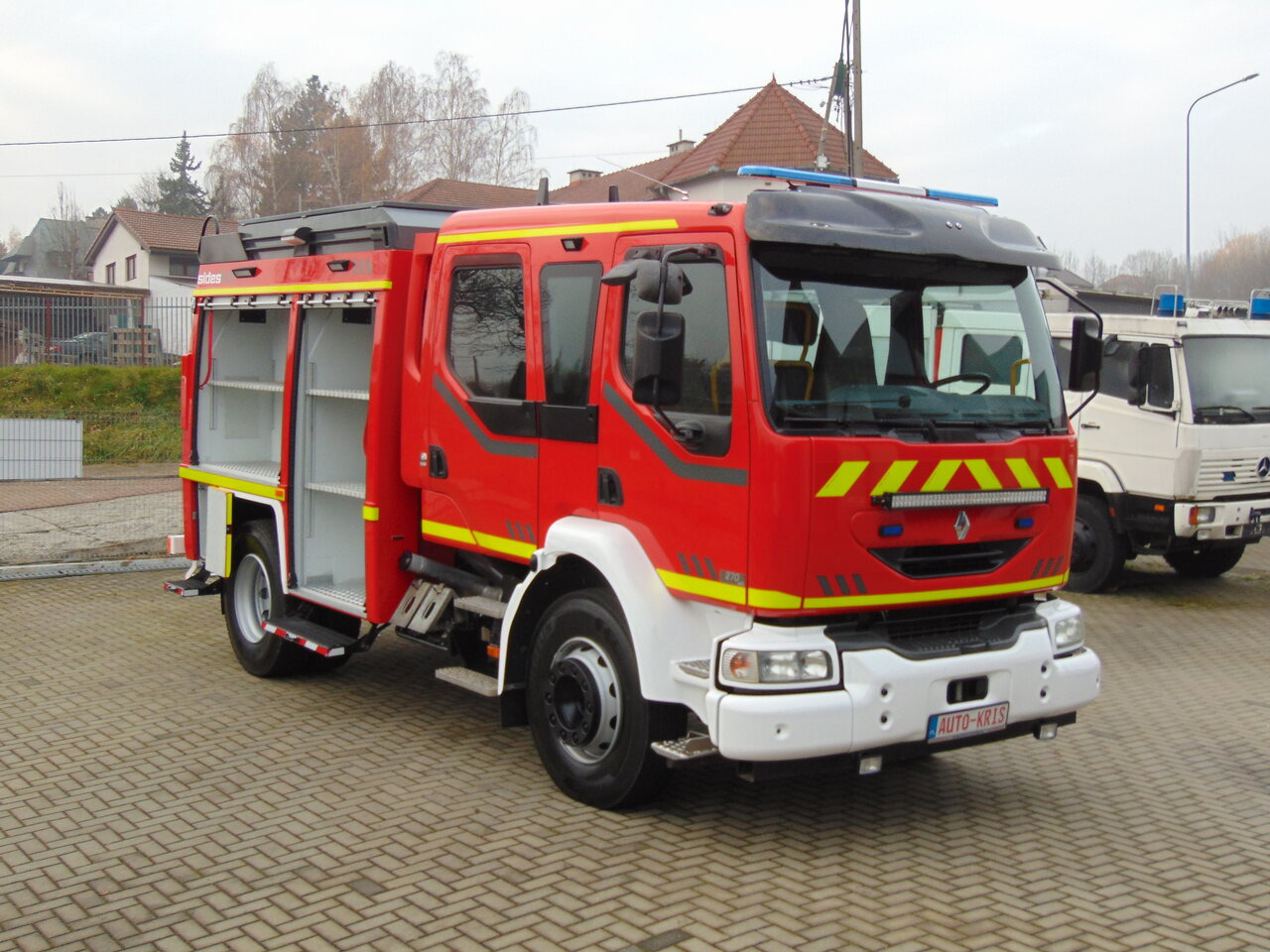 消防车 RENAULT Midlum 270dCi SIDES：图11