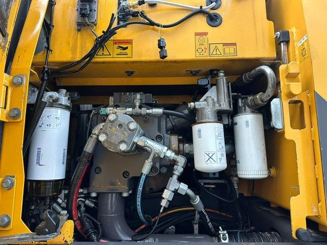 Volvo EW210D MH - 垃圾/ 工业叉装车:图3 Volvo EW210D MH - 垃圾/ 工业叉装车:图3