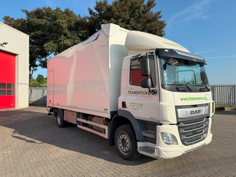 DAF CF 230 / ENGINE RUNNING / ONLY:286284 KM / ACC / LWDS / PLATFORM 2000 KG / 3SEATS / AUTOMATIC / EURO-6 / 2018 - 厢式卡车:图2 DAF CF 230 / ENGINE RUNNING / ONLY:286284 KM / ACC / LWDS / PLATFORM 2000 KG / 3SEATS / AUTOMATIC / EURO-6 / 2018 - 厢式卡车:图2