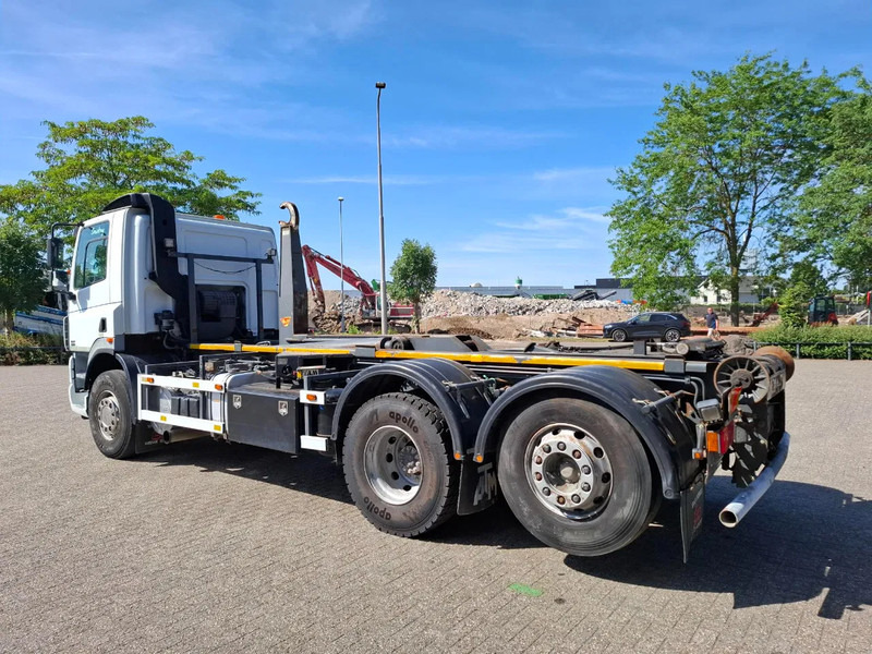 DAF CF85-430 / INTARDER / AJK HOOK SYSTEM / ONLY:431235 KM / LIFT+LENKACHSE / AIRCO / AUTOMATIC / EURO-3 / 2006 - 吊钩升降车:图5 DAF CF85-430 / INTARDER / AJK HOOK SYSTEM / ONLY:431235 KM / LIFT+LENKACHSE / AIRCO / AUTOMATIC / EURO-3 / 2006 - 吊钩升降车:图5