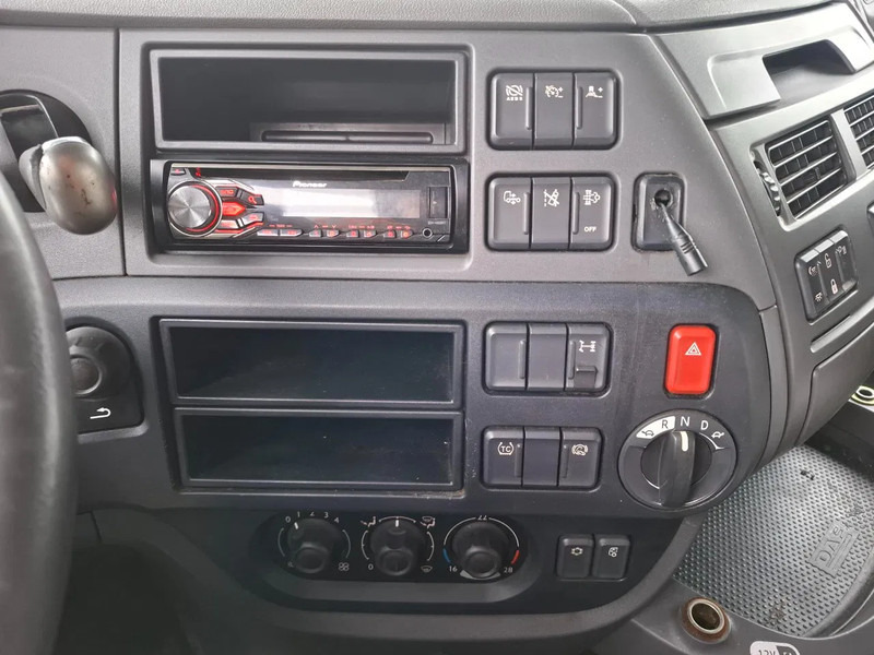 牵引车 DAF XF106-440 / NL TRUCK / TUV:19-03-2026 / SMART TACHO / ACC / LWDS / FRIDGE / FULL SPOILER / AUTOMATIC / EURO-6 / 2016：图16