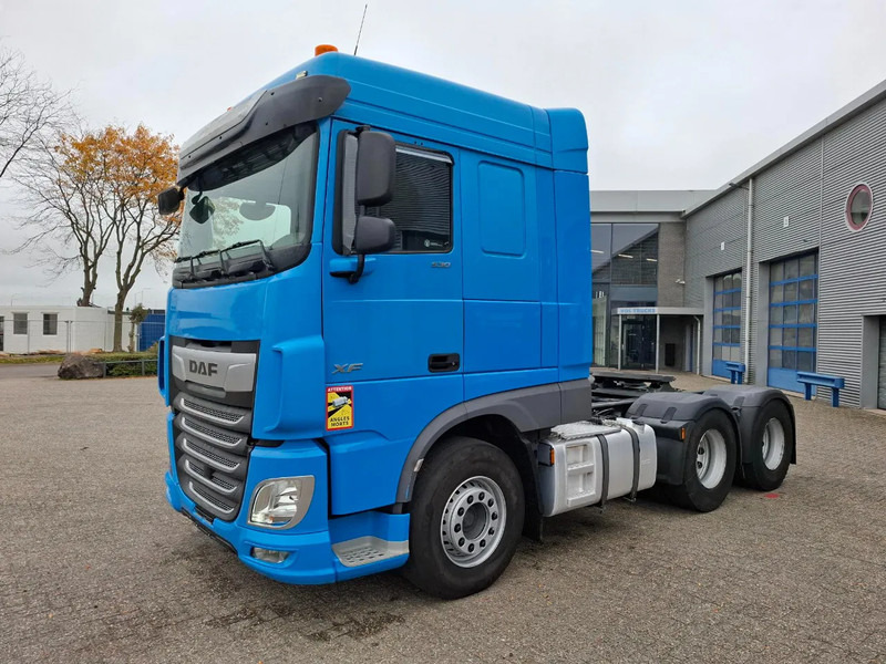 DAF XF106-530 / 6X4 / INTARDER / HYDRAULICS / ONLY:418213 KM / TUV:16-06-2026 / 44TON / LWDS / MANUAL / EURO-6 / 2018 - 牵引车:图1 DAF XF106-530 / 6X4 / INTARDER / HYDRAULICS / ONLY:418213 KM / TUV:16-06-2026 / 44TON / LWDS / MANUAL / EURO-6 / 2018 - 牵引车:图1