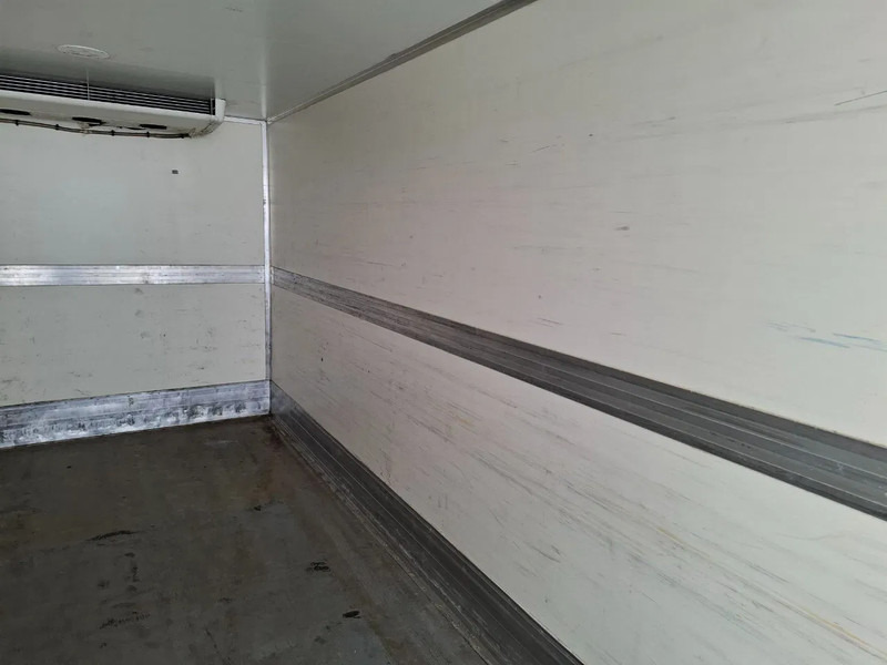 等温卡车 Iveco EuroCargo 120 / COOL TRUCK / CARRIER XARIOS 600 / PLATFORM 2000KG / ONLY:340634 KM / AIRCO / MANUAL / EURO-6 / 2014：图15