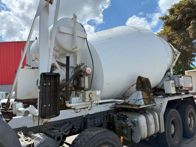 Liebherr 804 FSL 804 FSL / 8m³ / WATERTANK 500 LITER / POMP NOT INCLUDED / ! EMPTY ! / 2015 - 附件:图1 Liebherr 804 FSL 804 FSL / 8m³ / WATERTANK 500 LITER / POMP NOT INCLUDED / ! EMPTY ! / 2015 - 附件:图1