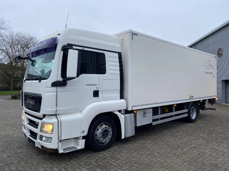 MAN TGS18.360 / HEATED BOX / FULL-AIR / PLATFORM / ONLY:392217 KM / MANUAL / EURO-4 / 2008 - 厢式卡车:图1 MAN TGS18.360 / HEATED BOX / FULL-AIR / PLATFORM / ONLY:392217 KM / MANUAL / EURO-4 / 2008 - 厢式卡车:图1