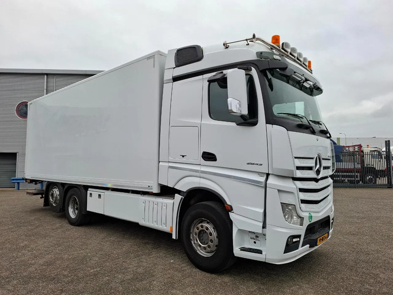 Mercedes-Benz Actros 2843 / NL TRUCK / TUV:08-01-2026 / LIFT+LENKACHSE / SMART TACHO / NAVI / PLATFORM 1500 KG / 2XBED / EURO-6 / 2015 - 厢式卡车:图2 Mercedes-Benz Actros 2843 / NL TRUCK / TUV:08-01-2026 / LIFT+LENKACHSE / SMART TACHO / NAVI / PLATFORM 1500 KG / 2XBED / EURO-6 / 2015 - 厢式卡车:图2
