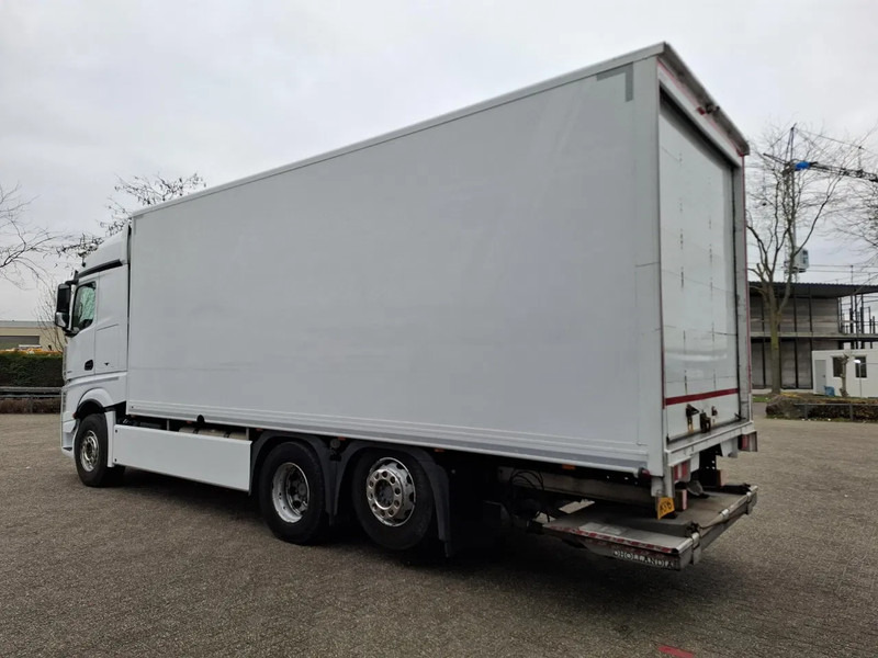 Mercedes-Benz Actros 2843 / NL TRUCK / TUV:08-01-2026 / LIFT+LENKACHSE / SMART TACHO / NAVI / PLATFORM 1500 KG / 2XBED / EURO-6 / 2015 - 厢式卡车:图3 Mercedes-Benz Actros 2843 / NL TRUCK / TUV:08-01-2026 / LIFT+LENKACHSE / SMART TACHO / NAVI / PLATFORM 1500 KG / 2XBED / EURO-6 / 2015 - 厢式卡车:图3