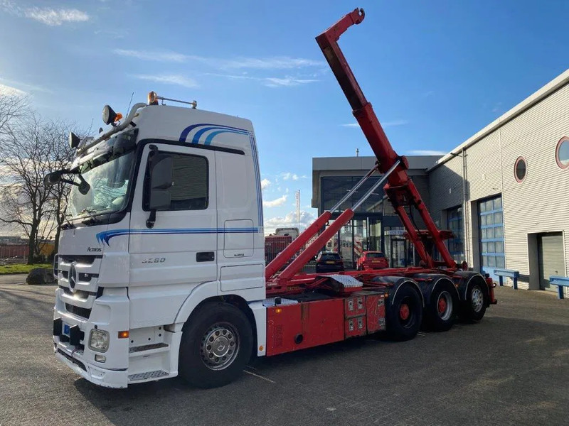 Mercedes-Benz Actros 3260 V8 / 15,9L / 8X4 / BIG AXLE / PALFINGER T26 HOOKLIFT / LIFT+LENKACHSE / FULL-AIR / AIRCO / AUTOMATIC / EURO-5 / 2013 - 吊钩升降车:图1 Mercedes-Benz Actros 3260 V8 / 15,9L / 8X4 / BIG AXLE / PALFINGER T26 HOOKLIFT / LIFT+LENKACHSE / FULL-AIR / AIRCO / AUTOMATIC / EURO-5 / 2013 - 吊钩升降车:图1