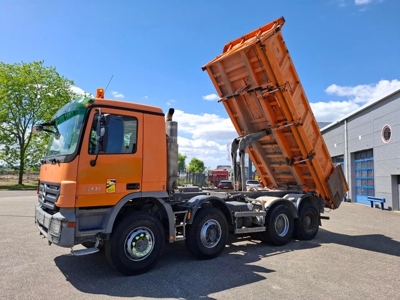 Mercedes-Benz Actros 4141 / 3SIDE MEILLER TIPPER / FULL-STEEL / DRUM BRAKES / ONLY:535937 KM / 2XSTEERING AXLE / AIRCO / AUTOMATIC / EURO-3 / - 翻斗车:图1 Mercedes-Benz Actros 4141 / 3SIDE MEILLER TIPPER / FULL-STEEL / DRUM BRAKES / ONLY:535937 KM / 2XSTEERING AXLE / AIRCO / AUTOMATIC / EURO-3 / - 翻斗车:图1