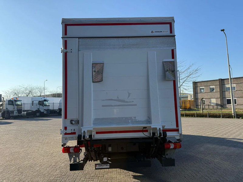 Mercedes-Benz Atego 821L / GERMAN TRUCK / ONLY:21672 KM / PLATFORM 1500KG / SMARTKEYS / CURTAIN SAILS / AIRCO / AUTOMATIC / EURO-6 / 2023 - 厢式卡车:图5 Mercedes-Benz Atego 821L / GERMAN TRUCK / ONLY:21672 KM / PLATFORM 1500KG / SMARTKEYS / CURTAIN SAILS / AIRCO / AUTOMATIC / EURO-6 / 2023 - 厢式卡车:图5