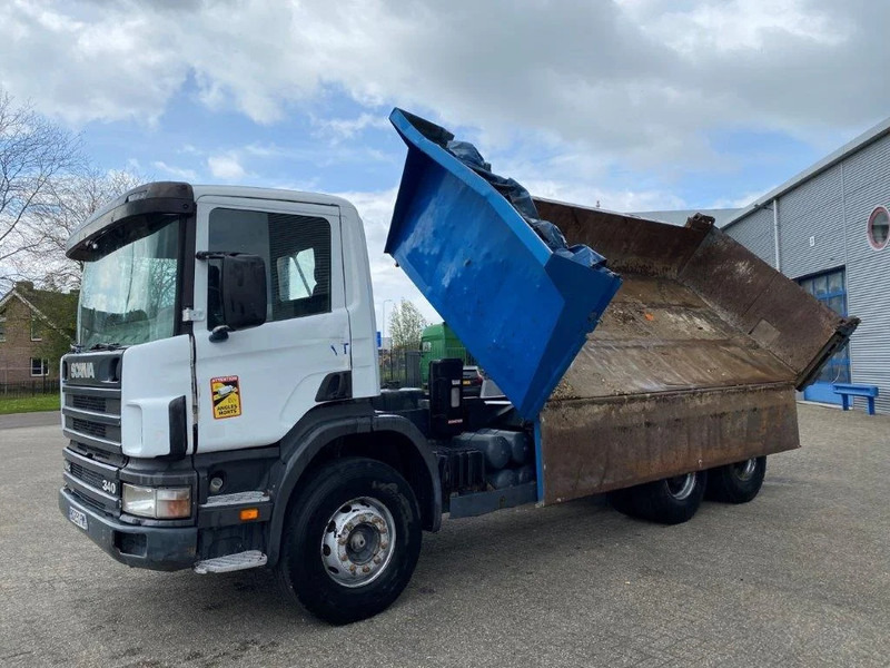 Scania 114-340 / 6X4 / 2 SIDE TIPPER / BIG AXLE / FULL-STEEL / DRUM BRAKES / MANUAL / 1999 - 翻斗车:图3 Scania 114-340 / 6X4 / 2 SIDE TIPPER / BIG AXLE / FULL-STEEL / DRUM BRAKES / MANUAL / 1999 - 翻斗车:图3