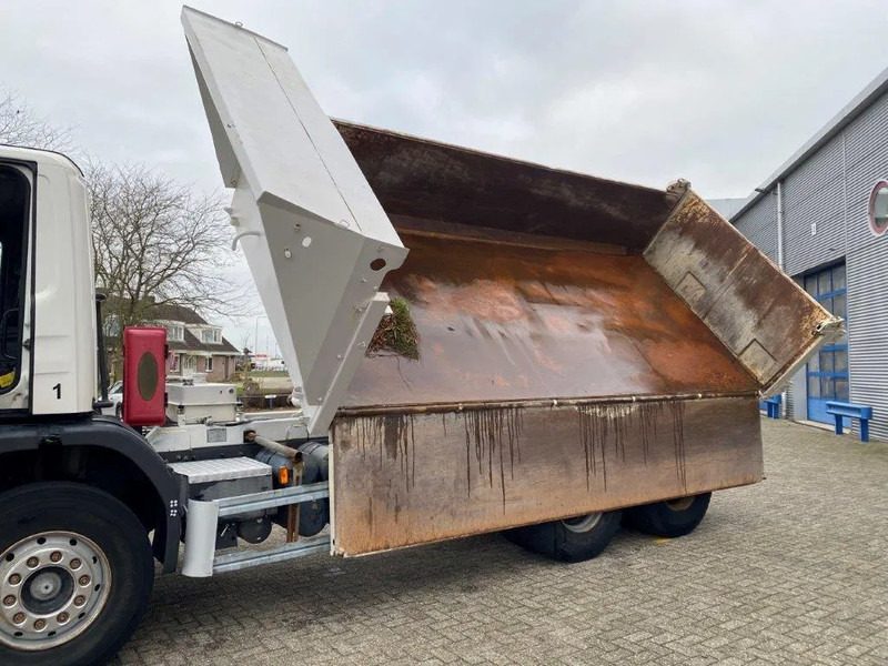 Scania 124-400 / 6X4 / RETARDER / BIG AXLE / FULL STEEL / 2SIDE TIPPER / OLD TACHO / AIRCO / MANUAL / EURO-2 / 2000 - 翻斗车:图4 Scania 124-400 / 6X4 / RETARDER / BIG AXLE / FULL STEEL / 2SIDE TIPPER / OLD TACHO / AIRCO / MANUAL / EURO-2 / 2000 - 翻斗车:图4
