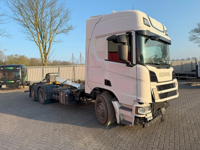 Scania NGS R450 / RETARDER / 6X2 / LIFT+LENKASCHE / GERMAN TRUCK / FULL AIR / 476439 KM / AUTOMATIC / EURO-6 / 2022 - 集装箱运输车/ 可拆卸车身的卡车:图2 Scania NGS R450 / RETARDER / 6X2 / LIFT+LENKASCHE / GERMAN TRUCK / FULL AIR / 476439 KM / AUTOMATIC / EURO-6 / 2022 - 集装箱运输车/ 可拆卸车身的卡车:图2