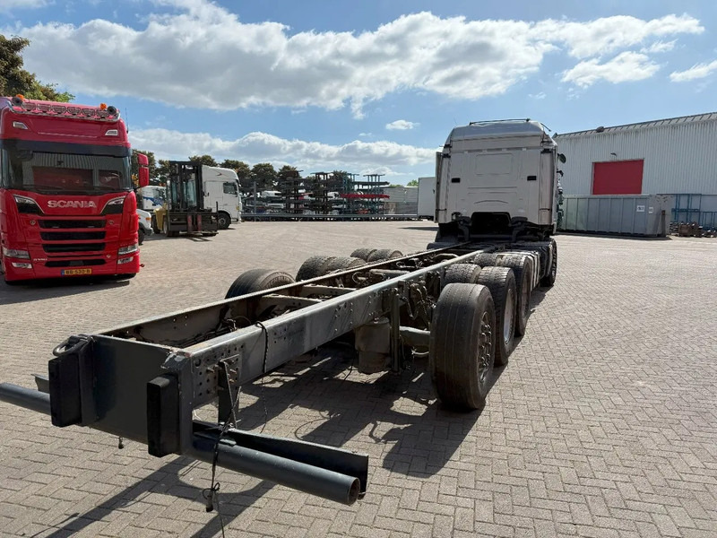 Scania R490 / 8X4 / ENGINE RUNNING / RETARDER / 9 TON FRONT AXLE / LIFT+LENKACHSE / AUTOMATIC / EURO-6 / 2017 - 驾驶室底盘卡车:图4 Scania R490 / 8X4 / ENGINE RUNNING / RETARDER / 9 TON FRONT AXLE / LIFT+LENKACHSE / AUTOMATIC / EURO-6 / 2017 - 驾驶室底盘卡车:图4