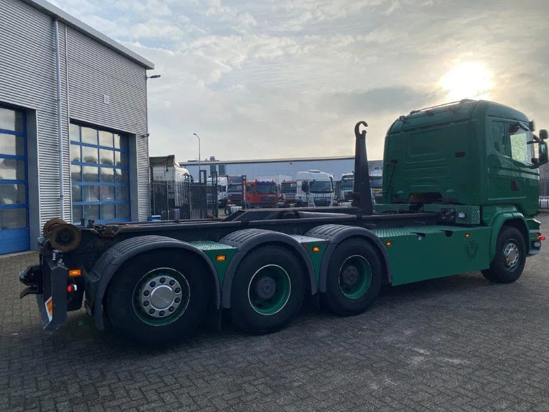 Scania R520 V8 / 8X4 / BIG AXLE / AJK HOOKLIFT 30TON / LIFT+LENKACHSE / NAVI / LEATHER / FULL-AIR / AUTOMATIC / EURO-6 / 2015 - 吊钩升降车:图5 Scania R520 V8 / 8X4 / BIG AXLE / AJK HOOKLIFT 30TON / LIFT+LENKACHSE / NAVI / LEATHER / FULL-AIR / AUTOMATIC / EURO-6 / 2015 - 吊钩升降车:图5