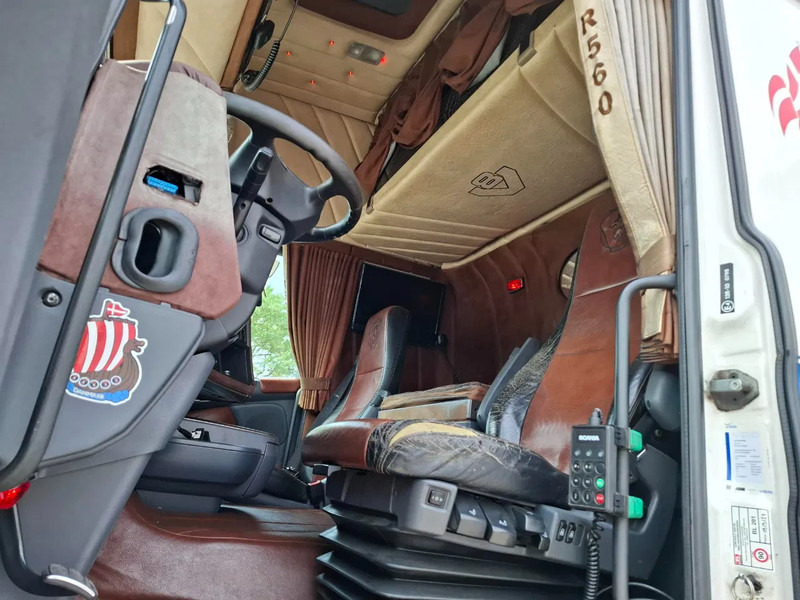 牵引车 Scania R560 V8 / BOOGIE / HYDRAULICS / FULL-AIR / AUTOMATIC / EURO-5 / 2012：图13