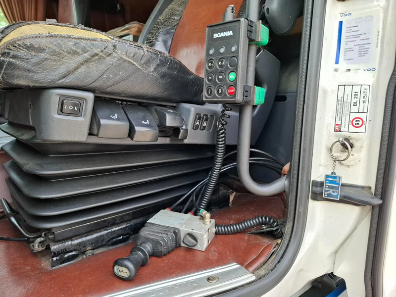 牵引车 Scania R560 V8 / BOOGIE / HYDRAULICS / FULL-AIR / AUTOMATIC / EURO-5 / 2012：图14