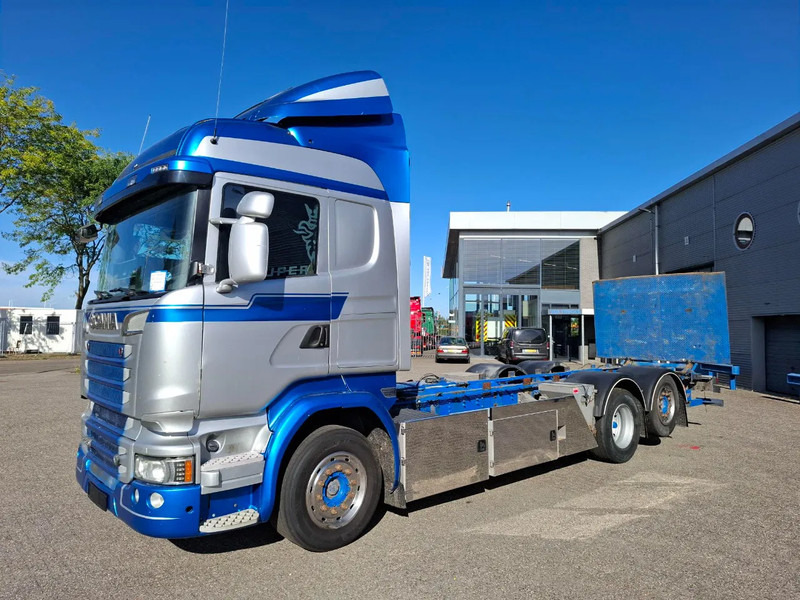 Scania R580 V8 / RETARDER / LIFT+LENKACHSE / FULL-AIR / PLATFORM 2000 KG / LEATHER / AIRCO / AUTOMATIC / EURO-6 / 2015 - 驾驶室底盘卡车:图1 Scania R580 V8 / RETARDER / LIFT+LENKACHSE / FULL-AIR / PLATFORM 2000 KG / LEATHER / AIRCO / AUTOMATIC / EURO-6 / 2015 - 驾驶室底盘卡车:图1