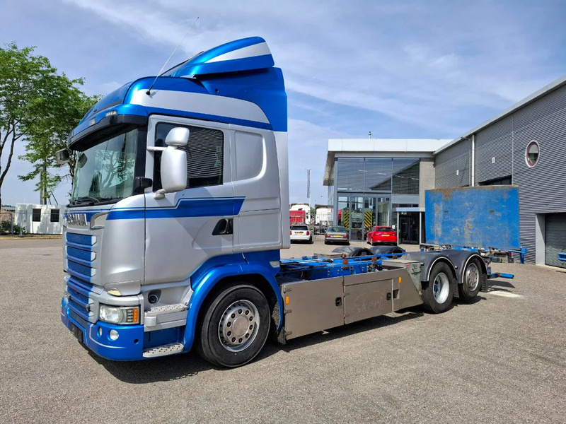 Scania R580 V8 / RETARDER / LIFT+LENKACHSE / FULL-AIR / PLATFORM 2000 KG / NAVI / LEATHER / AIRCO / AUTOMATIC / EURO-6 / 2014 - 驾驶室底盘卡车:图1 Scania R580 V8 / RETARDER / LIFT+LENKACHSE / FULL-AIR / PLATFORM 2000 KG / NAVI / LEATHER / AIRCO / AUTOMATIC / EURO-6 / 2014 - 驾驶室底盘卡车:图1