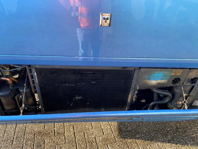 冷藏拖车 Tracon UDEN TM.180 / NL TRAILER / THROUGH-LOADING SYSTEM / ISOLATED / ALCOA / PLATFORM 2000 KG / 2003:图15 冷藏拖车 Tracon UDEN TM.180 / NL TRAILER / THROUGH-LOADING SYSTEM / ISOLATED / ALCOA / PLATFORM 2000 KG / 2003:图15