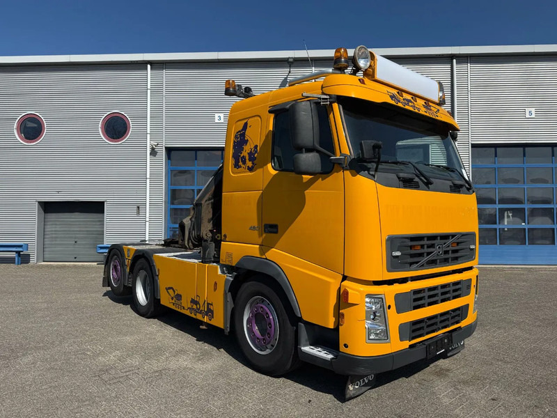 Volvo FH12-420 / CRANE AMCO VEBA V8204S / REMOTE / XENON / AIRCO / ANALOGE TACHO / MANUAL / EURO-3 / 2003 - 起重车:图4 Volvo FH12-420 / CRANE AMCO VEBA V8204S / REMOTE / XENON / AIRCO / ANALOGE TACHO / MANUAL / EURO-3 / 2003 - 起重车:图4