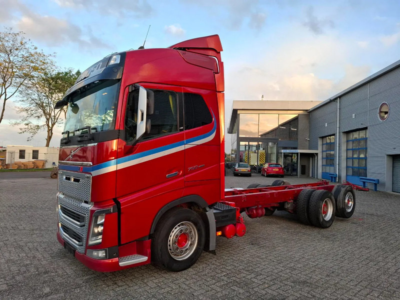 Volvo FH16-750 / BIG AXLE / VEB+ / ONLY:679711 KM / TECHNICAL 70TON / 9TON FRONT AXLE / INLINER / FULL-AIR / AUTOMATIC / EURO-6 / 2018 - 驾驶室底盘卡车:图1 Volvo FH16-750 / BIG AXLE / VEB+ / ONLY:679711 KM / TECHNICAL 70TON / 9TON FRONT AXLE / INLINER / FULL-AIR / AUTOMATIC / EURO-6 / 2018 - 驾驶室底盘卡车:图1