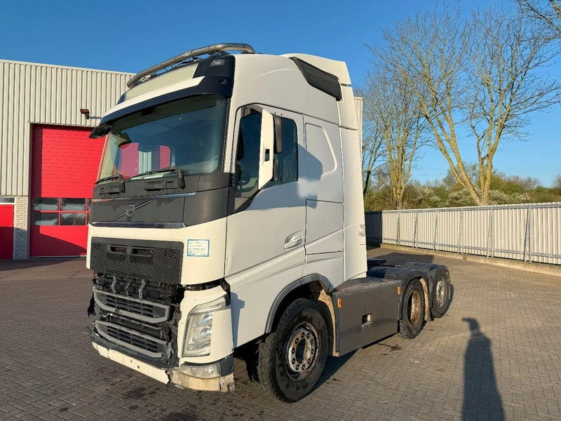Volvo FH4-500 / ENGINE RUNNING / HYDRAULICS / VEB+ / LWDS / LIFT AXLE / AUTOMATIC / EURO-6 / 2014 - 牵引车:图1 Volvo FH4-500 / ENGINE RUNNING / HYDRAULICS / VEB+ / LWDS / LIFT AXLE / AUTOMATIC / EURO-6 / 2014 - 牵引车:图1