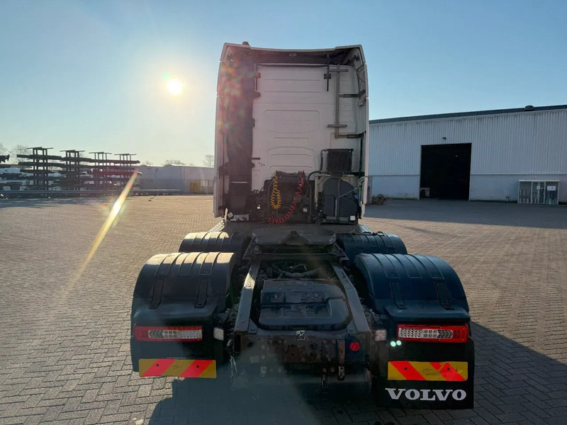 Volvo FH4-500 / ENGINE RUNNING / HYDRAULICS / VEB+ / LWDS / LIFT AXLE / AUTOMATIC / EURO-6 / 2014 - 牵引车:图4 Volvo FH4-500 / ENGINE RUNNING / HYDRAULICS / VEB+ / LWDS / LIFT AXLE / AUTOMATIC / EURO-6 / 2014 - 牵引车:图4